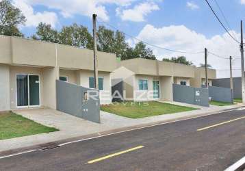 Casa à venda no condomínio veneza