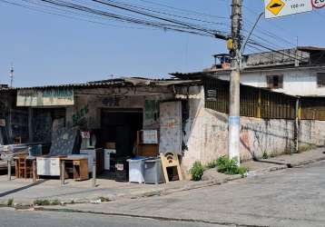 Galpão de esquina