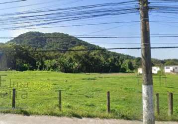 Ubatuba, mato dentro - área com 15.000 m² - 130 metros de testada para rodovia.