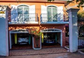 Casa com 4 quartos à venda na rua professora talita bresolin, 777, centro, apucarana, 450 m2 por r$ 2.299.000