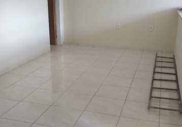 Alugo apartamento de  quartos , centro de nilopolis - rj