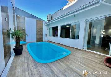 Casa em biguaçu com piscina