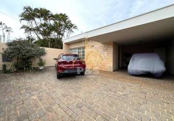 Ampla casa com 4 quartos na vila maria, com terreno de 300 m²