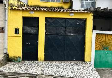 Vende se excelente casa no casarão