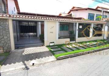 Casa com 3 quartos à venda na rua joana d'arc, 11, niterói, volta redonda, 240 m2 por r$ 1.150.000