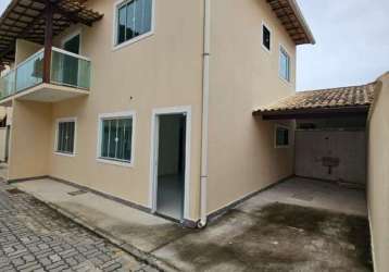 Casa com 4 dormitórios à venda, 130 m² por r$ 550.000 - peró - cabo frio/rj