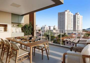 Apartamento em praia de armação do itapocorói