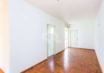 Apartamento em cidade baixa