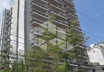 Apartamento em baeta neves