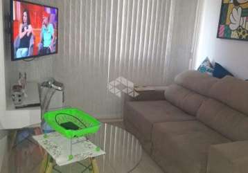 Apartamento em colônia (zona leste)