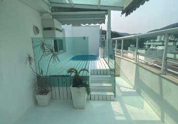 Cobertura 3 quartos, 2 suítes, piscina, churrasqueira, varanda, 120m²