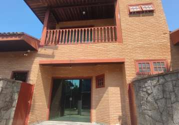 Casa/ sobrado à venda  com 4 suites (s)