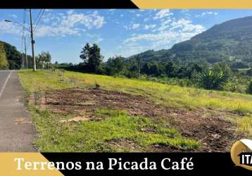 Terrenos na picada café