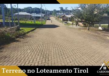 Terreno no loteamento tirol