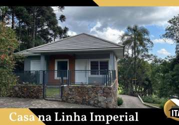 Casa na linha imperial