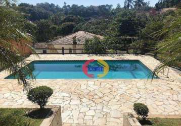 Casa com pomar para venda no arujá country club em arujá!!!