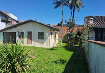 Casa à venda na rua ademir tomaz, velha central, blumenau por r$ 350.000