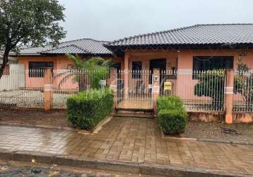 Casa à venda de 3 quartos, com piscina, em reserva - pr