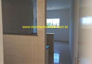 Apartamento 2 dorm. sobre loja, 100 m da praia gaivota itanhaem