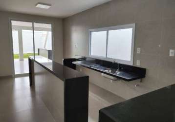 Casa com 4 dormitórios à venda, 210 m² por r$ 950.000,00 - cidade jardim - uberlândia/mg