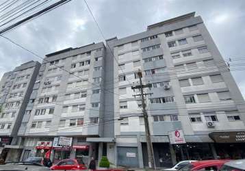 Excelente cobertura duplex em lourdes! com 02 dormitórios (possibilidade de 03 dorm.), sala para 02 ambientes, cozinha, churrasqueira, despensa, área de serviço, banheiro social, lavabo e 01 vaga de g