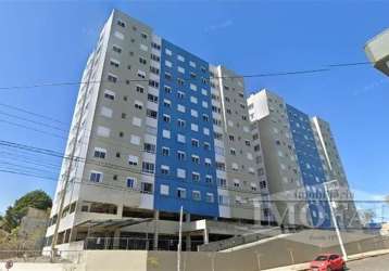 Belo apartamento localizado no residencial villa romana, com 2 dormitórios, sala e cozinha integradas, churrasqueira, área de serviço, banheiro social e vaga de garagem coberta. permanecem no imóvel, 