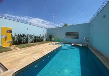 Casa com 4 dormitórios para alugar, 353 m² por r$ 7.000,00/mês - village mantiqueira - guaratinguetá/sp