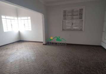 Casa com 4 dormitórios à venda, 263 m² por r$ 590.000,00 - centro - guaratinguetá/sp