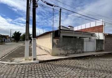 Vendo casa em parnamirim - rosas dos ventos