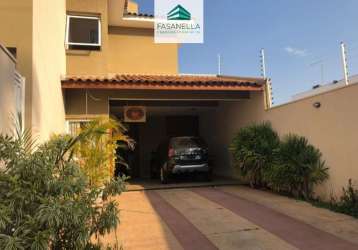 Casa com 3 quartos à venda na vila harmonia, araraquara , 450 m2 por r$ 1.300.000