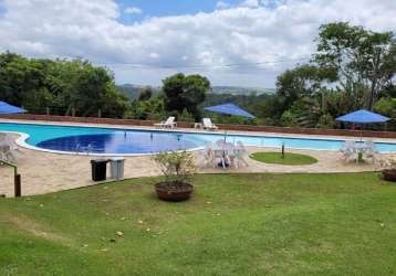 Alugue casa em condominio em frente a academia militar de pernambuco