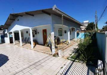 Casa à venda no centro de navegantes