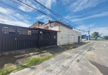 Casa com excelente localização em olinda próximo ao mar.