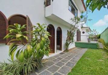 Casa para venda possui 446m² com 6 quartos em várzea - recife - pe