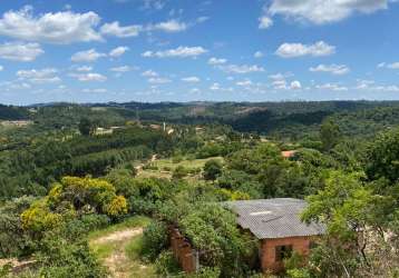 Lote de 500m² com cachoeira e mirante para o nascer do sol em aluminio-sp