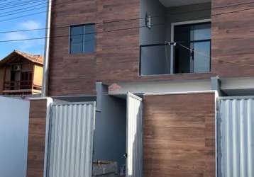 Casa duplex 2 quartos e 2 suítes com varanda na trindade sao gonçalo