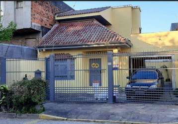 Casa com 3 dormitórios para alugar, 135 m² por r$ 4.660,00/mês - santana - porto alegre/rs