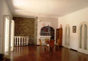 Casa de 4 dormitórios, 2 suites  4 vagas  morumbi