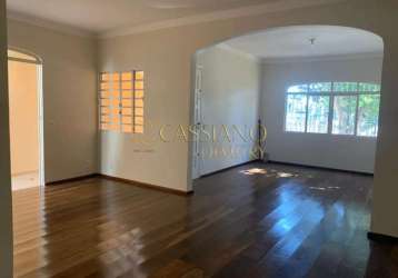 Casa térrea à venda de 150m² | 04 dormitórios, sendo 01 suíte e 02 vagas de garagem | jardim das industrias - são josé dos campos |