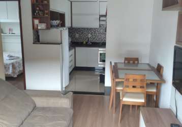 Lindo apartamento com 2 quartos e garagem no marilândia