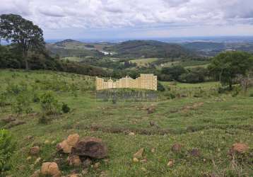 Sítio em zona rural, águas da prata/sp