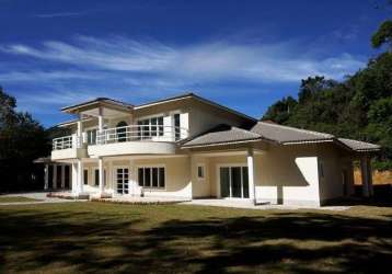 Casa com 4 dormitórios, 650 m² - venda por r$ 4.000.000,00 ou aluguel por r$ 14.550,00/mês - golfe - teresópolis/rj