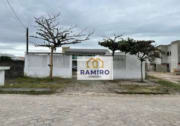 Excelente pousada à venda, 8 suítes,  na praia de brejatuba em guaratuba/pr, com aproximadamente 219 m² e 420 m² de terreno.