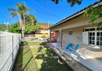 Casa com 4 dormitórios à venda, 180 m² por r$ 1.990.000,00 - daniela - florianópolis/sc