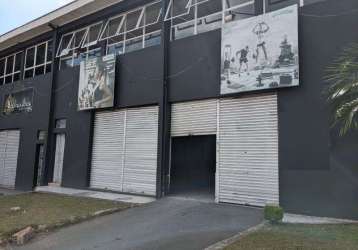 Loja para alugar, 185.77 m2 por r$6000.00  - xaxim - curitiba/pr