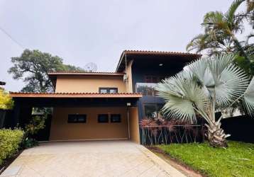 Linda casa para locação anual com flexibilidade na negociação em riviera de são lourenço.