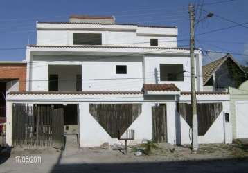 Casa toda reformada atrás parque tênis clube