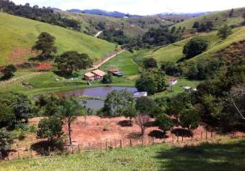 Sítio de 46 alqueires em piracaia - com lagos, pasto e eucaliptos