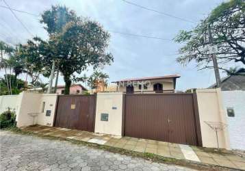 Casa com 5 quartos para alugar na rua sagrado coração de jesus, 672, morro das pedras, florianópolis, 203 m2 por r$ 6.800