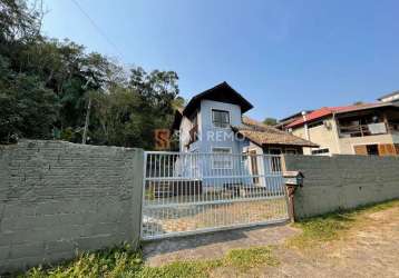 Casa com 2 quartos para alugar na servidão do lampião, 292, campeche, florianópolis, 140 m2 por r$ 5.000